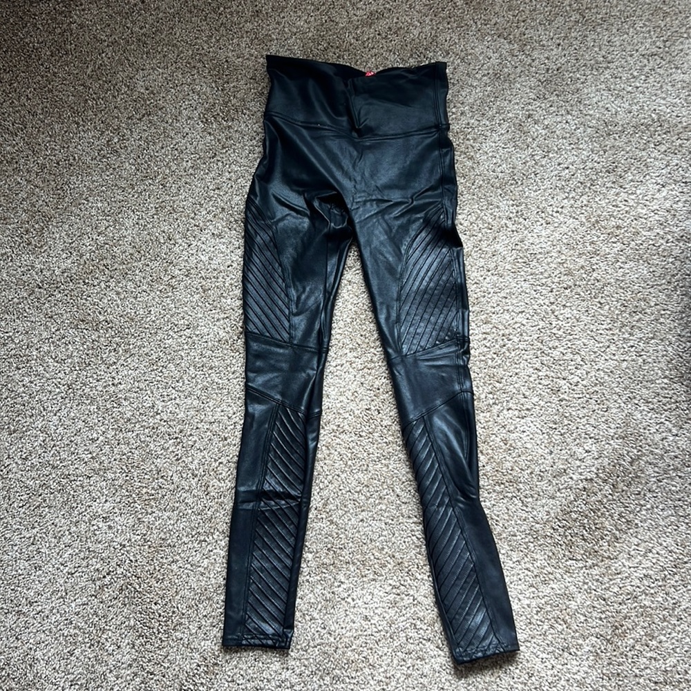 Spanx motto faux leather leggings